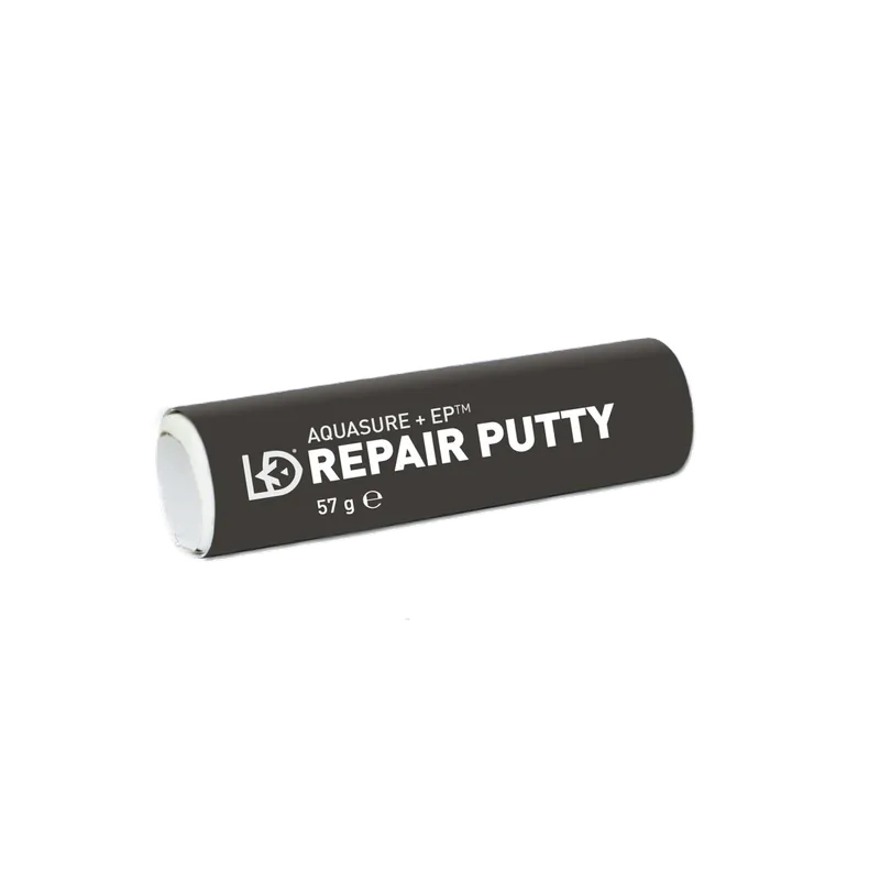 Gear Aid schnell trocknender Epoxidstift · Surf und Ski // Surfline Neuheit