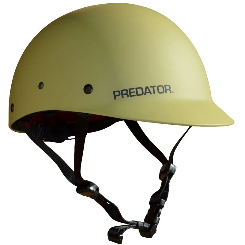Predator Trinity Kajak-Wasserhelm · Surf und Ski // Surfline Markenprodukt