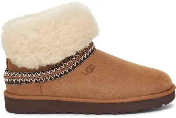 Online Kaufen Ugg CLASSIC SHORT CRESCENT Stiefel chestnut Warehouse One