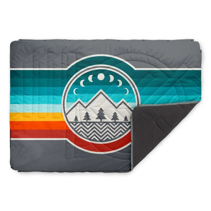 Voited Fleece Pillow Blanket Camp Vibes Jetzt Kaufen