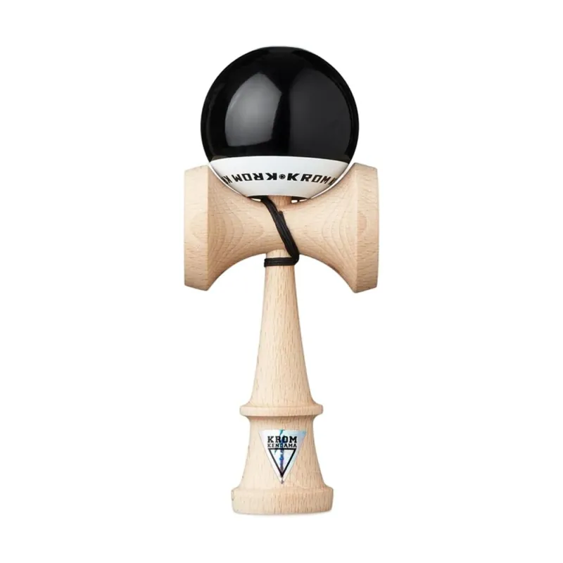 Krom Pop Kendama Black Clear Coat Rabatt