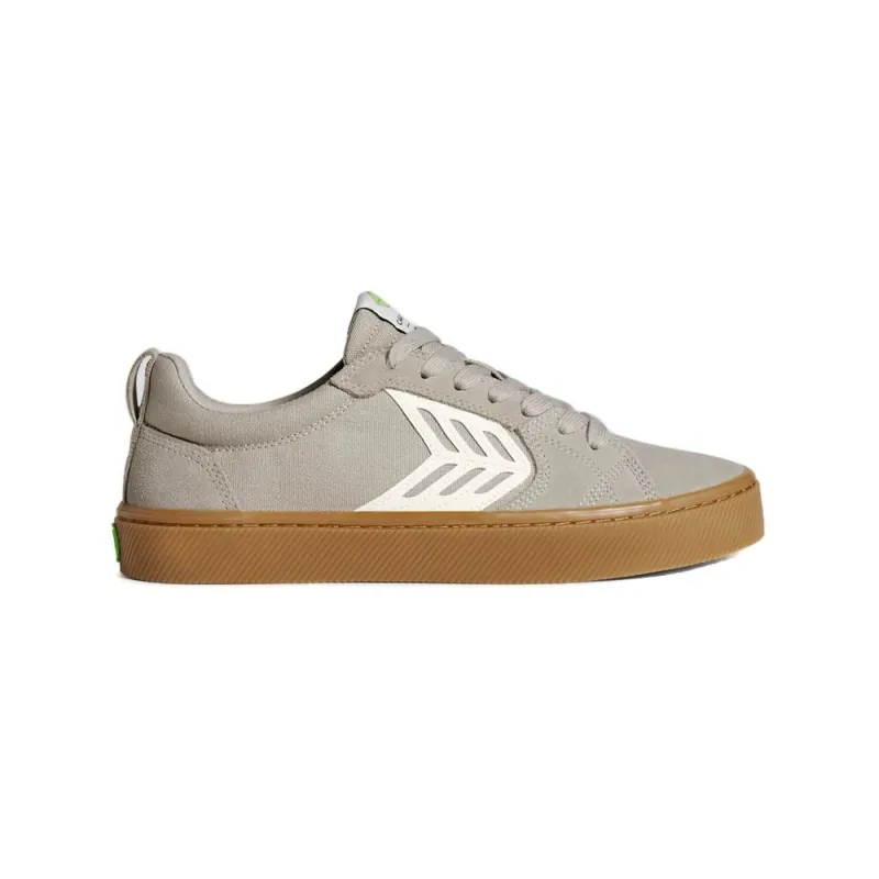 Cariuma Catiba Pro Low Cloud Grey Gum Ivory US9.5 (42) Mega-Angebot