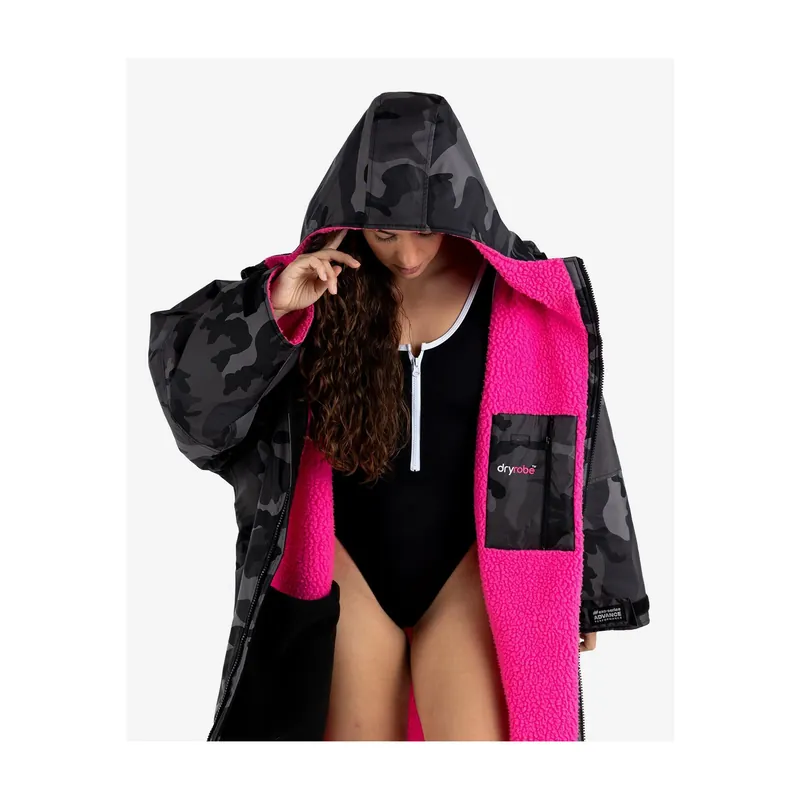 DRYROBE Advance Long Sleeve Black Camo Pink XXL Schwarz Camo Pink Adul Jetzt Bestellen
